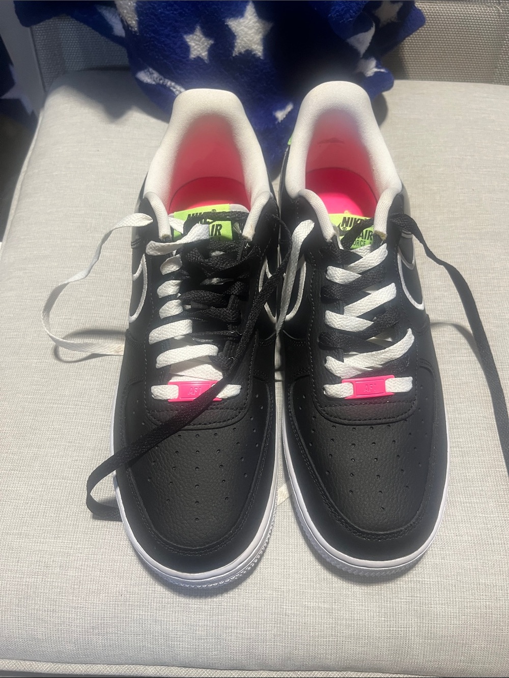 Nike Kids Black Sneakers with Pink & White Accents
